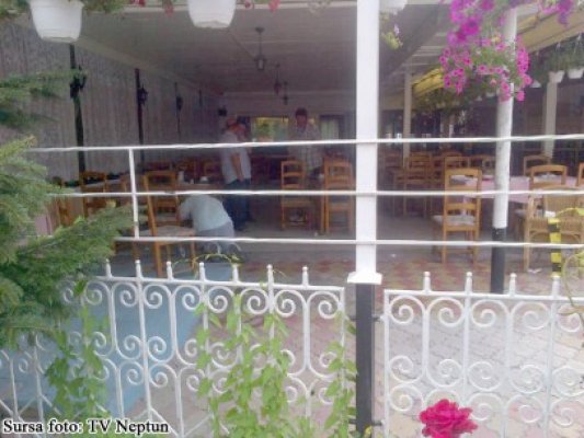 Tentativă de omor la Casa Dobrogeană din Satul de Vacanţă: trei oameni au ajuns în spital, unul înjunghiat în abdomen